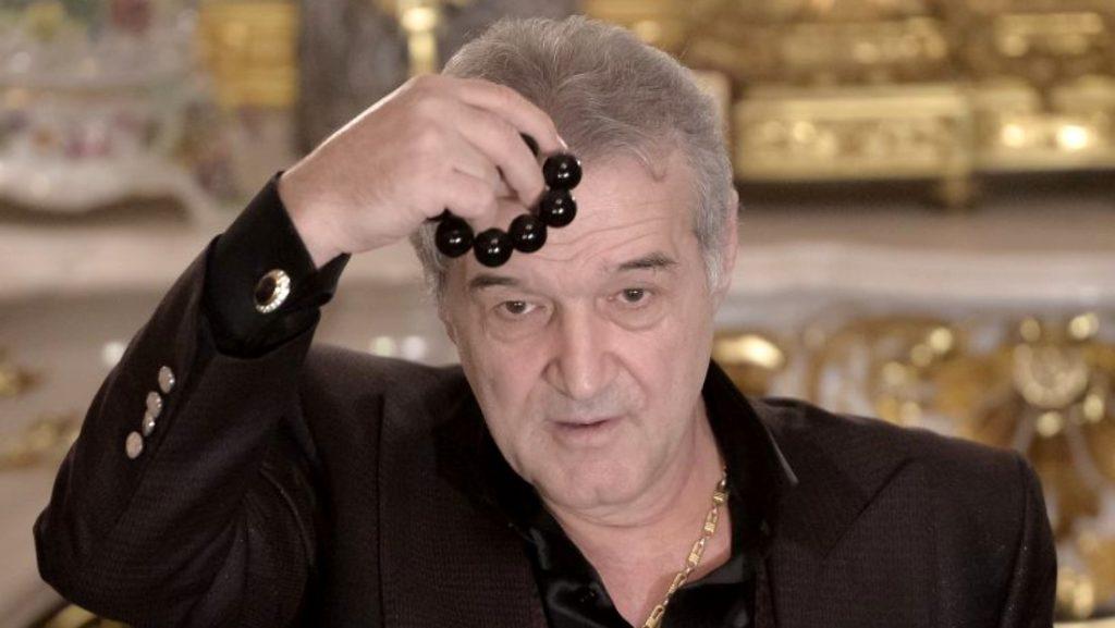 gigi-becali-isi-face-cruce