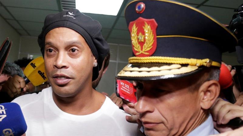 Ronaldinho arestat