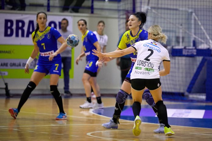 HANDBAL FEMININ:CORONA BRASOV-CSM BUCURESTI, LIGA FLORILOR (9.09.2018)