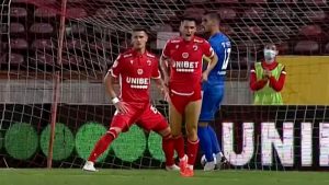 Isma-Lopez-autogol-cu-FC-Botosani-la-debutul-in-tricoul-lui-Dinamo