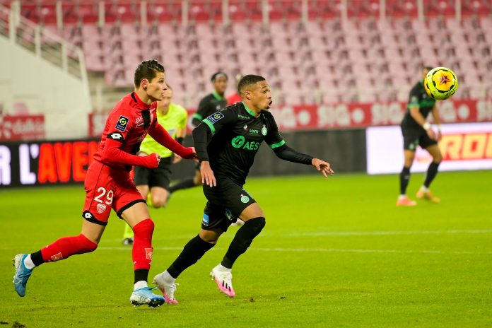 Match de football Dijon VS Saint-Etienne lors de la Ligue1 Uber Eats ŕ Dijon