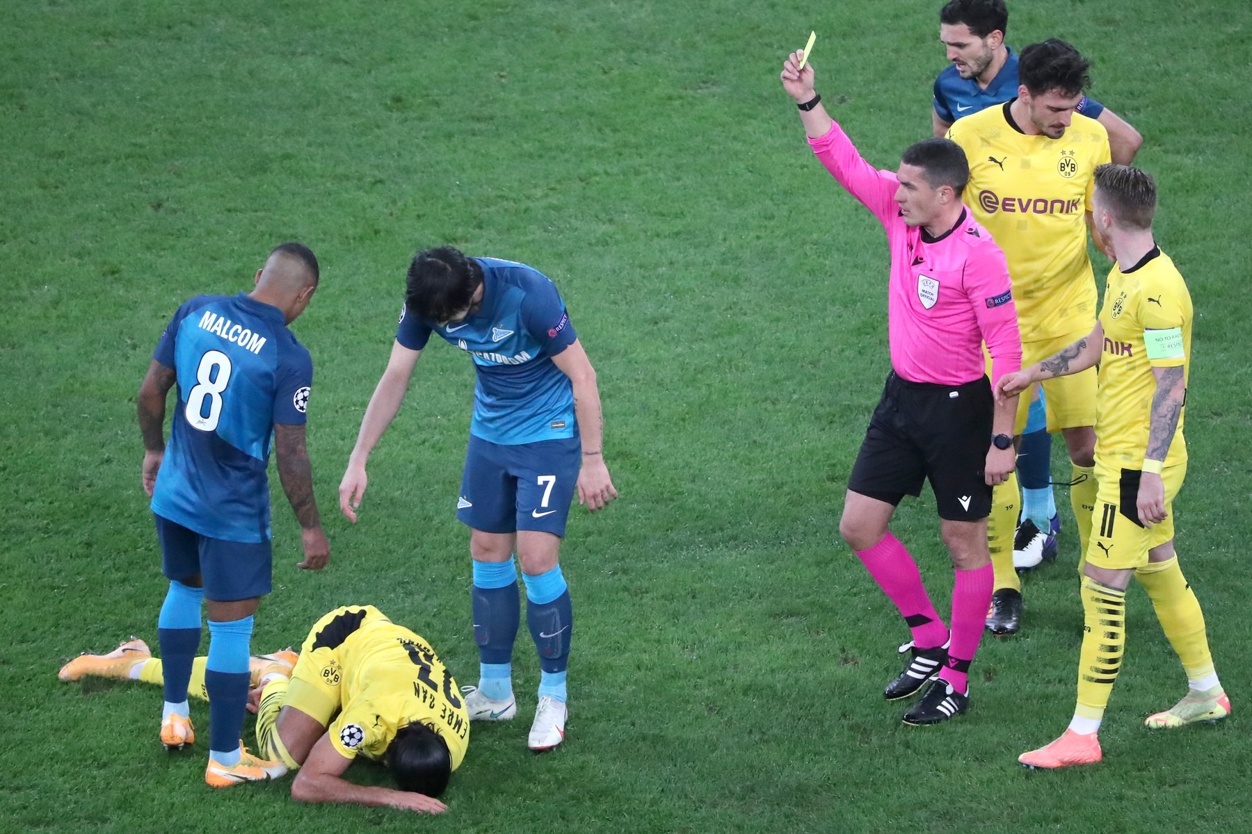 Arbitrul vizat de Gigi Becali că ”are mintea întunecată de draci”, delegat în Europa League 1 profimedia 0574538298
