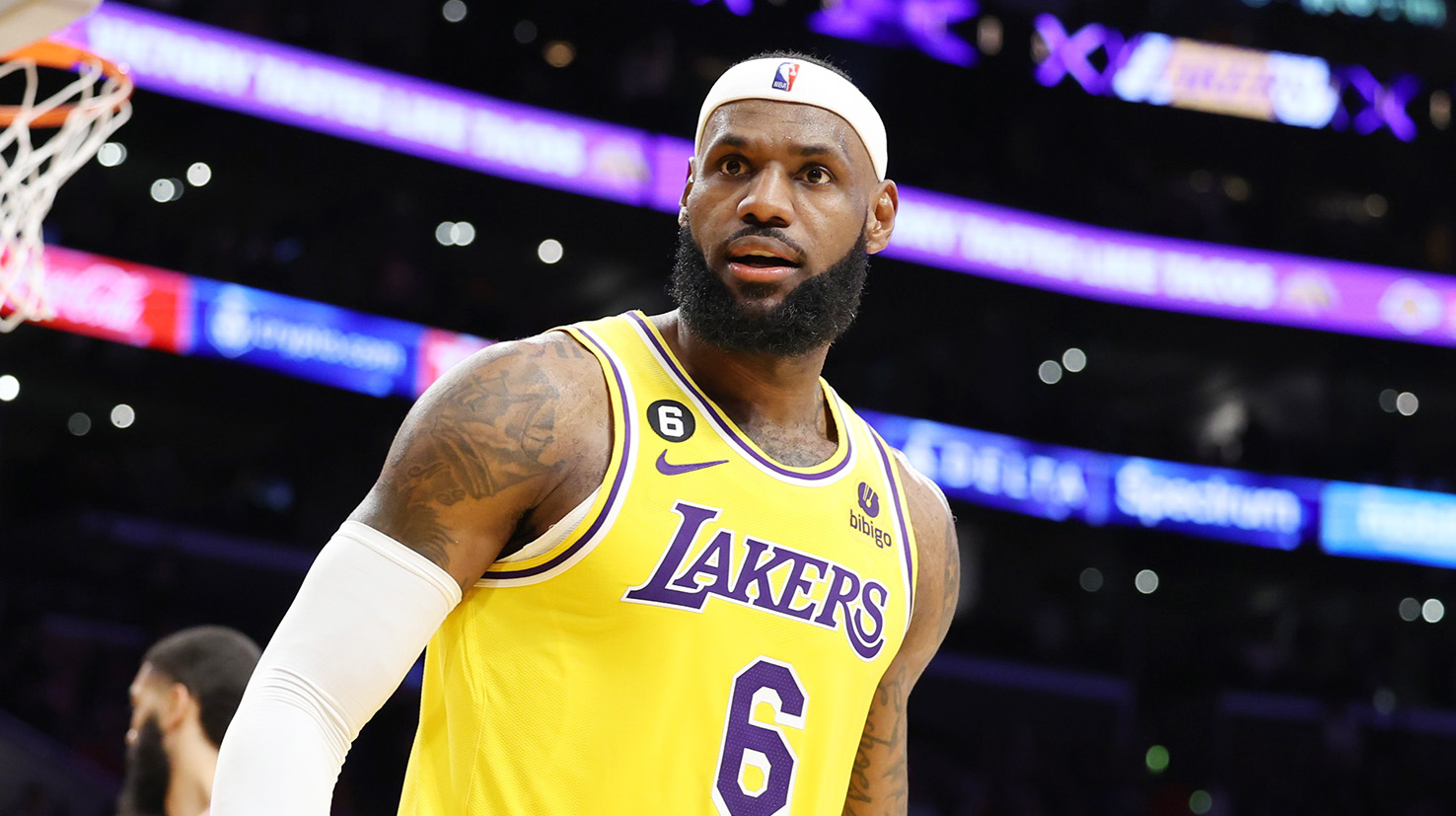 LeBron James nu va juca în primul meci de presezon - Realitatea Sportiva